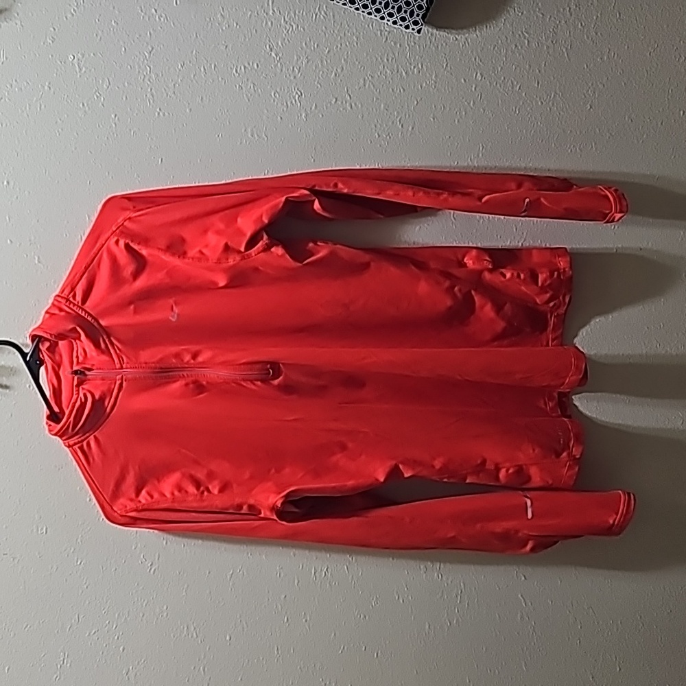 nike medium running jacket